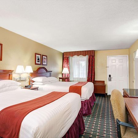 Days Inn By Wyndham Memphis At Graceland Ngoại thất bức ảnh
