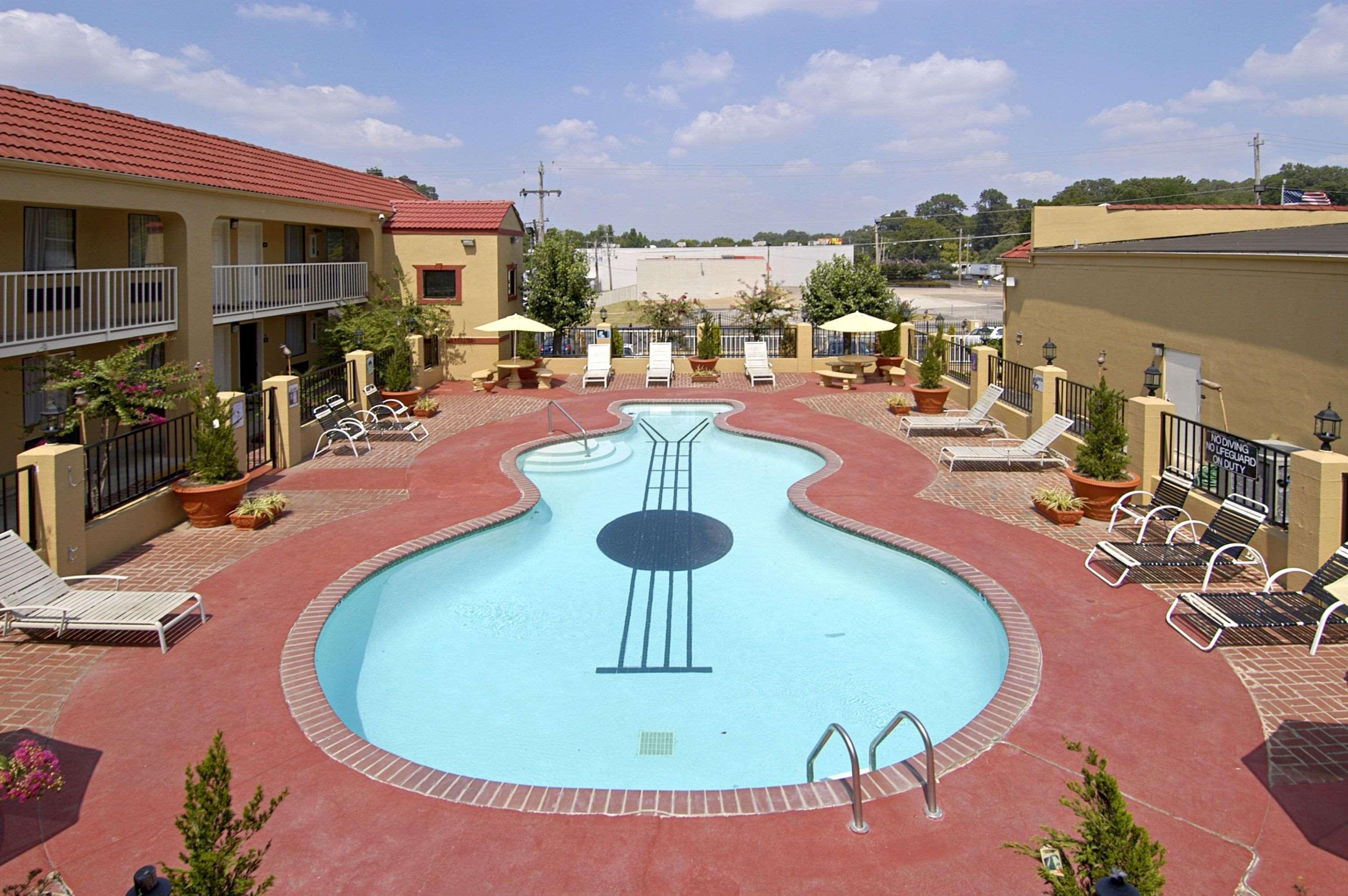 Days Inn By Wyndham Memphis At Graceland Ngoại thất bức ảnh